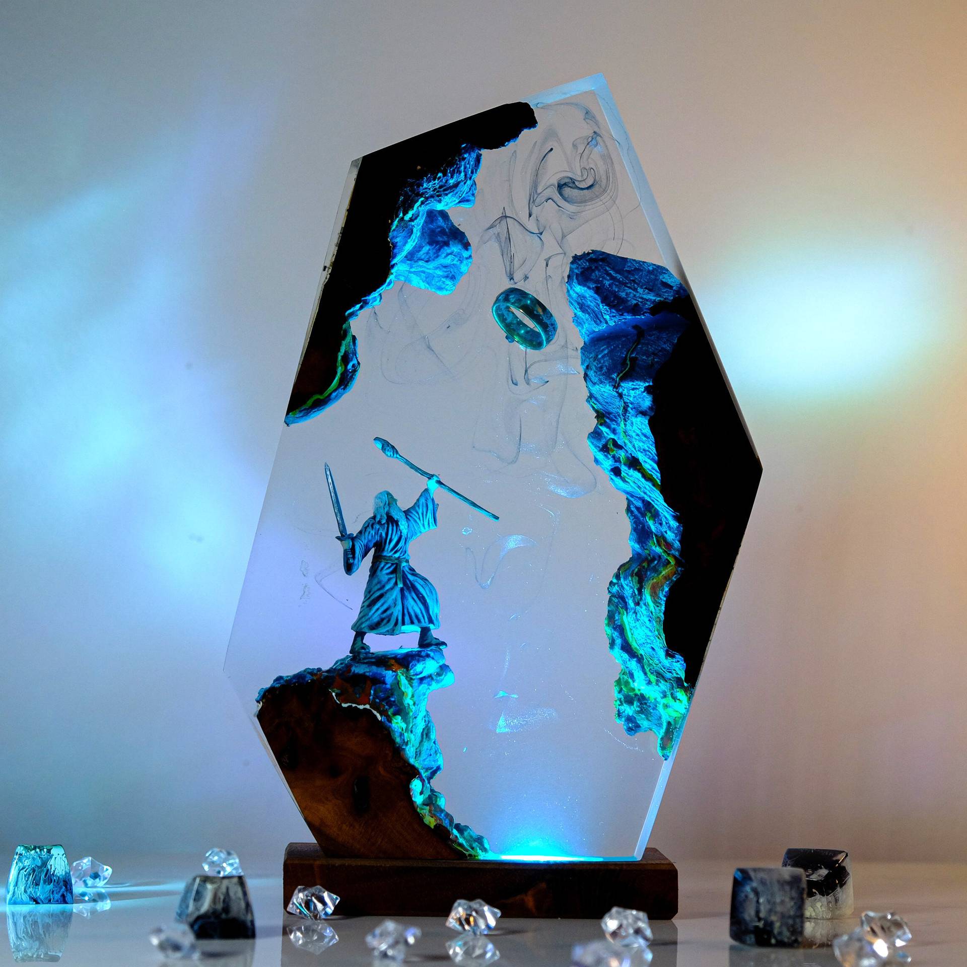 Interior Design House - Filmscène Figuur Tafel Resin Lamp Magische