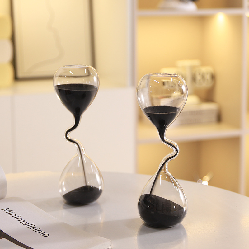 Curve Design Zwarte Zandloper  - Interior Design Years Of School recensie en prijs